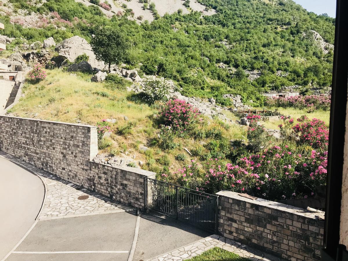 Apartments Sneza 리산 외부 사진